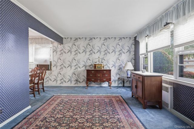 24 Spring Garden Street, Valley Stream, NY 11580
