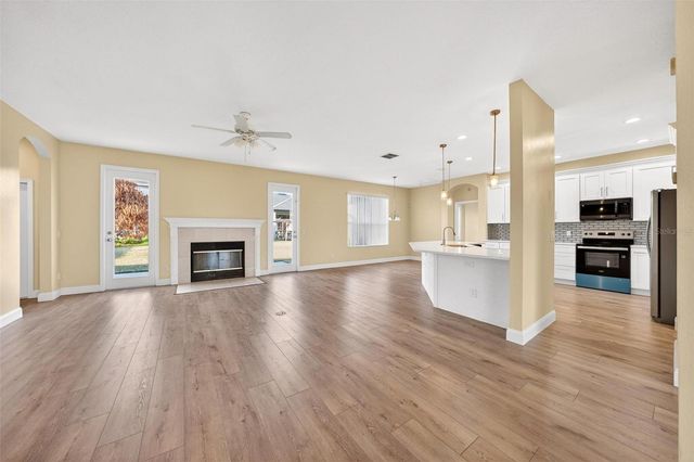 18172 THORNHILL GRAND CIRCLE, Orlando, FL 32820