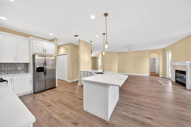 18172 THORNHILL GRAND CIRCLE, Orlando, FL 32820