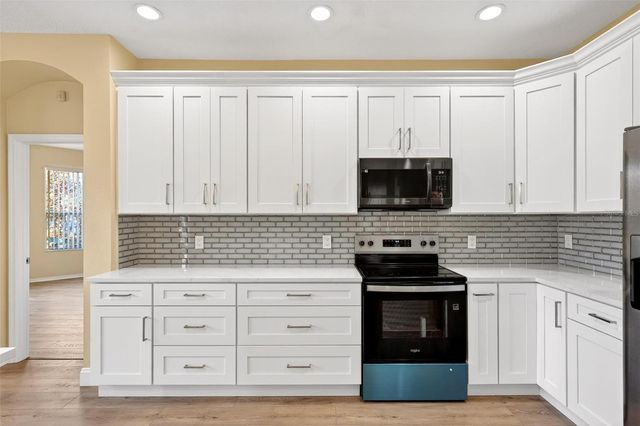 18172 THORNHILL GRAND CIRCLE, Orlando, FL 32820