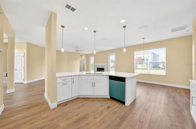 18172 THORNHILL GRAND CIRCLE, Orlando, FL 32820