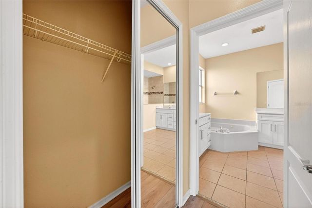 18172 THORNHILL GRAND CIRCLE, Orlando, FL 32820