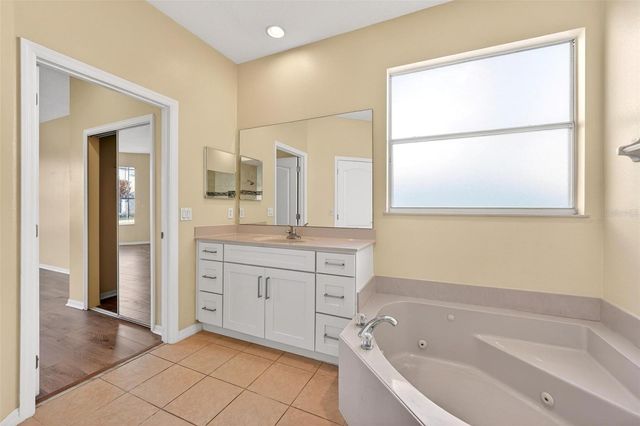 18172 THORNHILL GRAND CIRCLE, Orlando, FL 32820