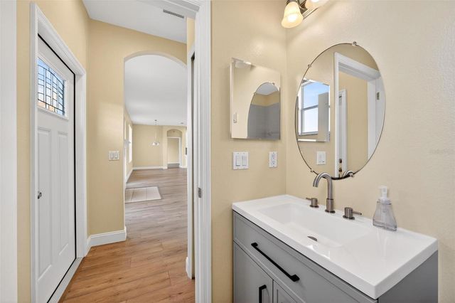 18172 THORNHILL GRAND CIRCLE, Orlando, FL 32820