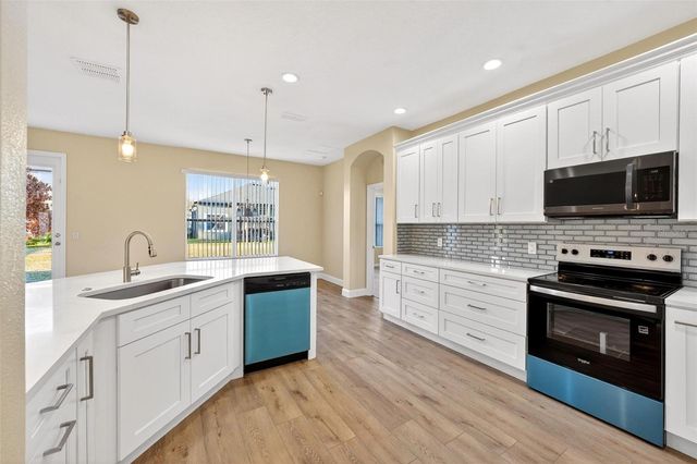 18172 THORNHILL GRAND CIRCLE, Orlando, FL 32820