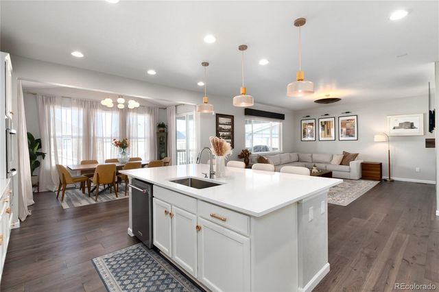 7192 S Uriah Street, Aurora, CO 80016