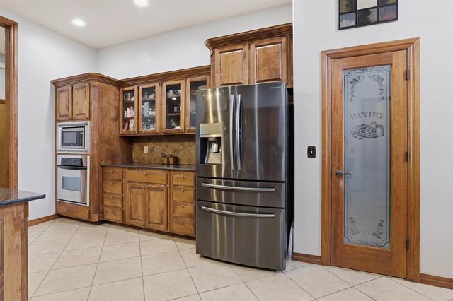 21353 Highlander Ridge Drive, Edmond, OK 73012