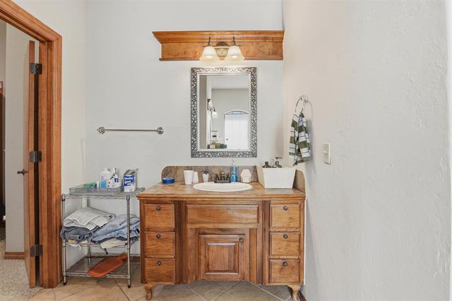 21353 Highlander Ridge Drive, Edmond, OK 73012