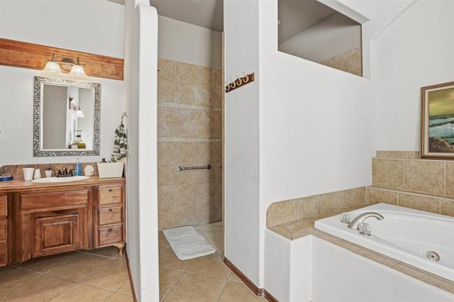 21353 Highlander Ridge Drive, Edmond, OK 73012