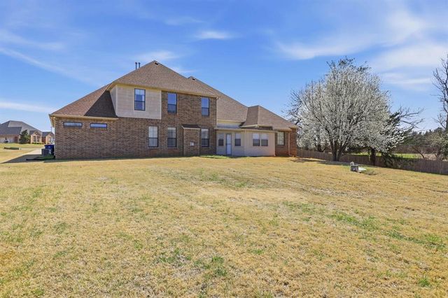 21353 Highlander Ridge Drive, Edmond, OK 73012