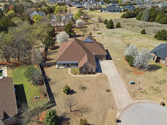 21353 Highlander Ridge Drive, Edmond, OK 73012