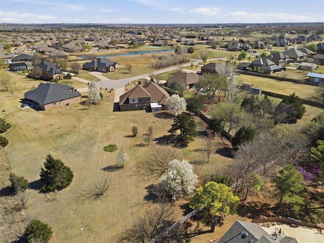 21353 Highlander Ridge Drive, Edmond, OK 73012