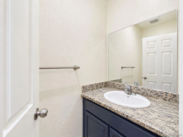 274 Vermont Court, El Cajon, CA 92020