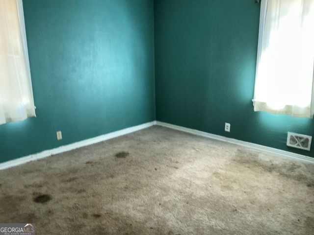 135 Brookside Drive, Elberton, GA 30635