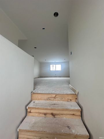 17701 Monza Pass, Huntertown, IN 46748