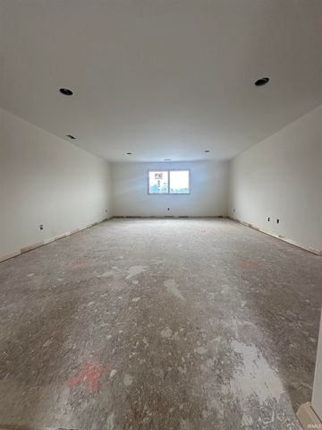 17701 Monza Pass, Huntertown, IN 46748