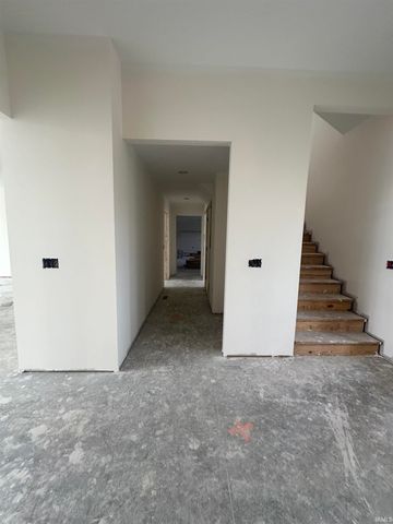 17701 Monza Pass, Huntertown, IN 46748