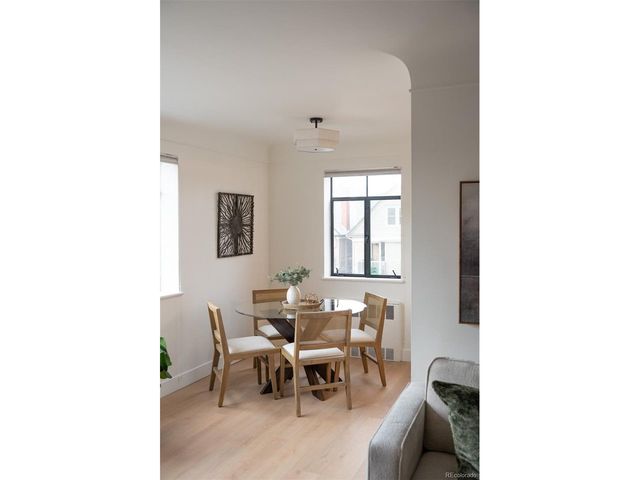 1175 N Emerson St 212, Denver, CO 80218