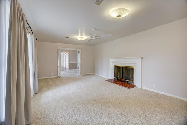 106 Woodland Road, Lake Jackson, TX 77566