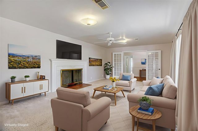 106 Woodland Road, Lake Jackson, TX 77566