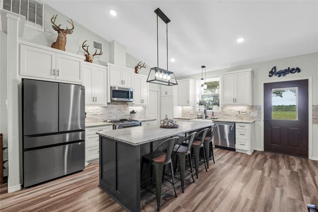 5403 Kunz Road, Needville, TX 77461