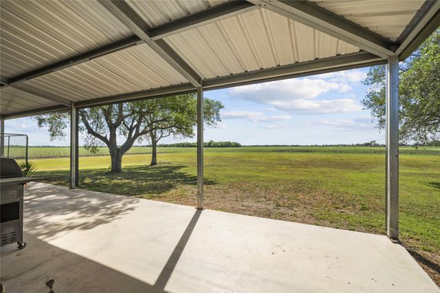 5403 Kunz Road, Needville, TX 77461