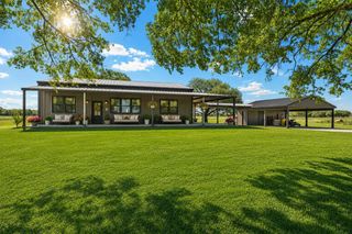 5403 Kunz Road, Needville, TX 77461
