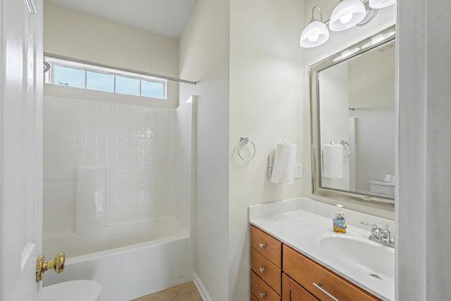100 Cottage Path Lane, Summerville, SC 29485