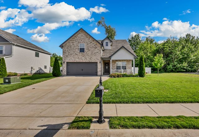 883 Terraceside Cir, Clarksville, TN 37040