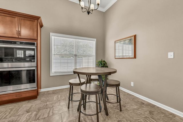 883 Terraceside Cir, Clarksville, TN 37040