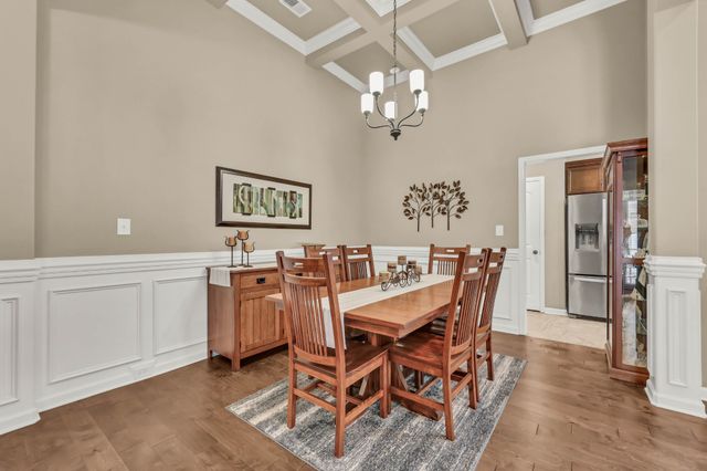 883 Terraceside Cir, Clarksville, TN 37040
