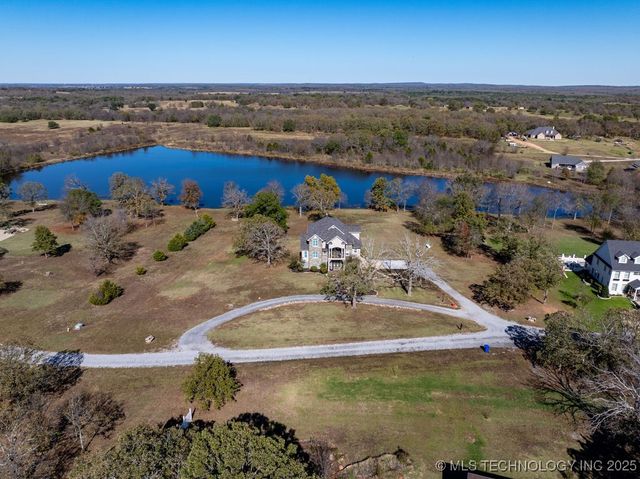 721 Lakeside, Atoka, OK 74525