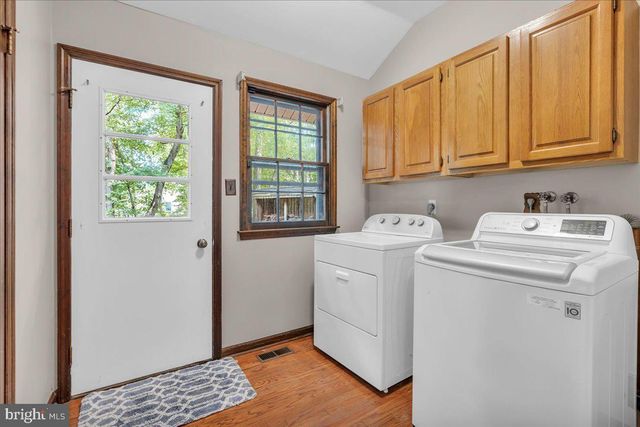 60 BRADFORD WAY, Voorhees, NJ 08043