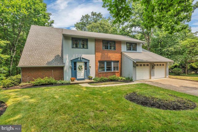 60 BRADFORD WAY, Voorhees, NJ 08043