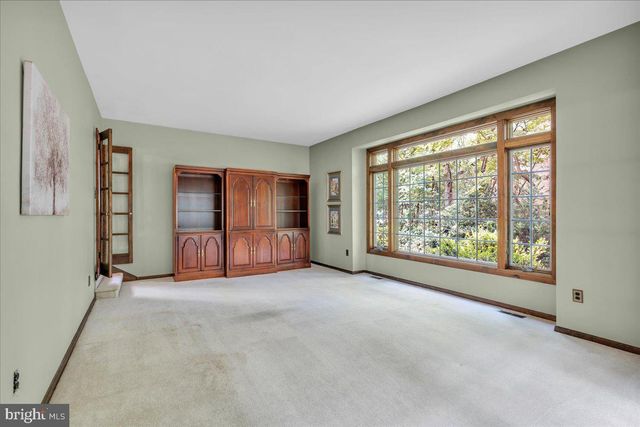 60 BRADFORD WAY, Voorhees, NJ 08043
