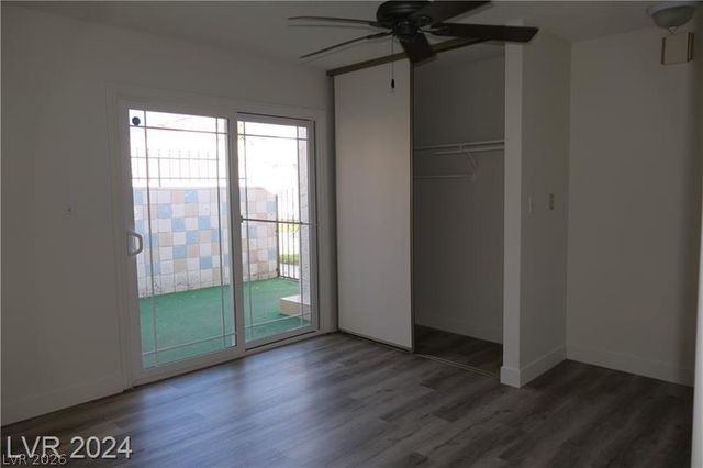 3335 Racquet Street, Las Vegas, NV 89121