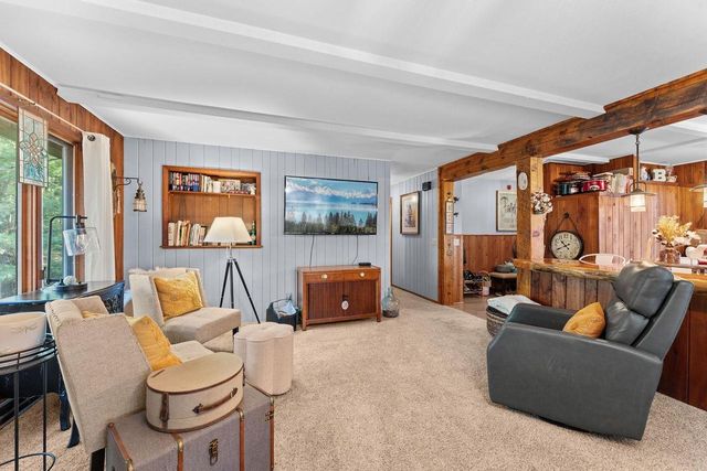 N8432 Valley Drive, Wisconsin Dells, WI 53965