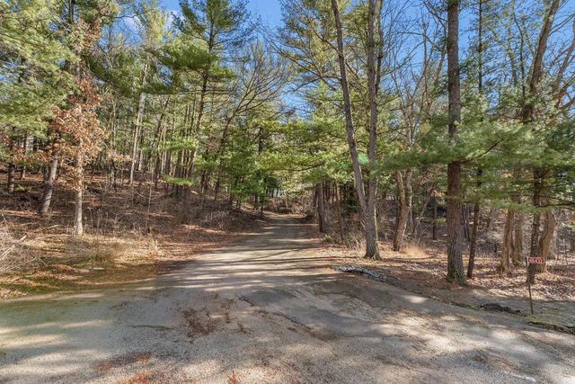 N8432 Valley Drive, Wisconsin Dells, WI 53965