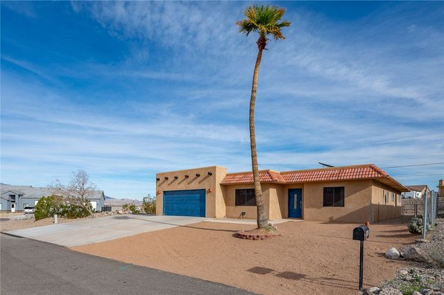 1861 Arcadia Bay, Bullhead City, AZ 86442