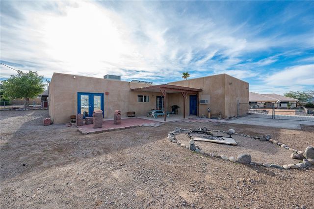 1861 Arcadia Bay, Bullhead City, AZ 86442