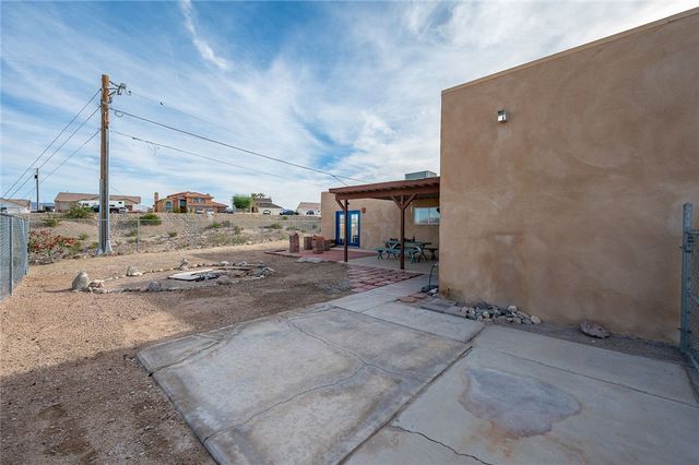 1861 Arcadia Bay, Bullhead City, AZ 86442