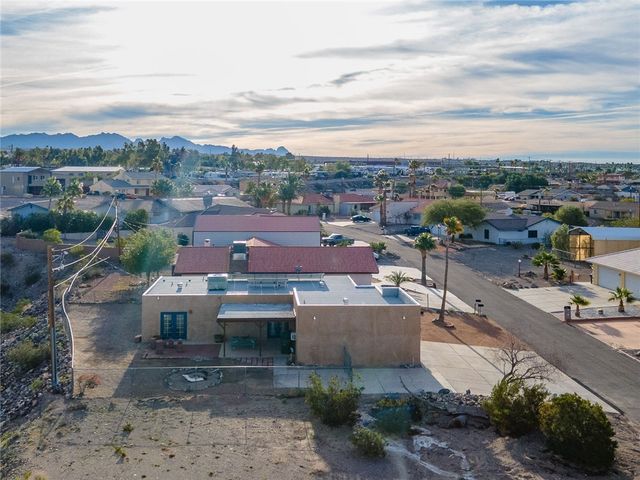 1861 Arcadia Bay, Bullhead City, AZ 86442