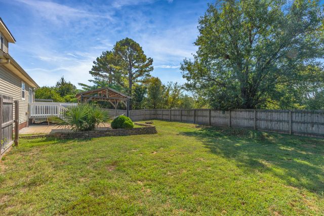 191 E Morris Dr, Gallatin, TN 37066
