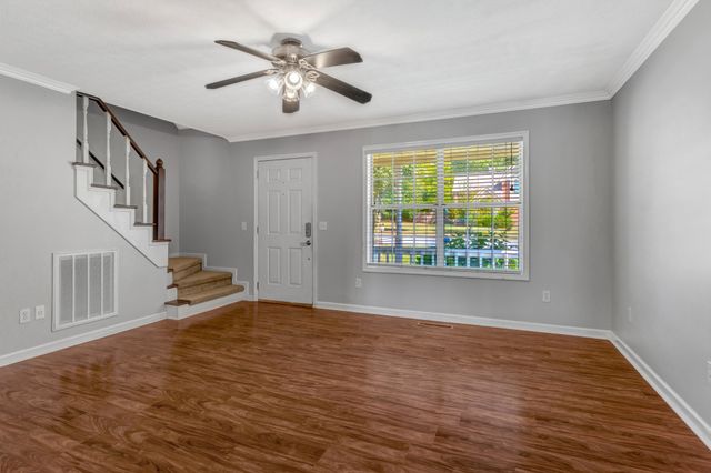 191 E Morris Dr, Gallatin, TN 37066