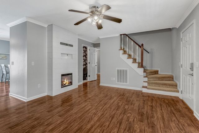 191 E Morris Dr, Gallatin, TN 37066