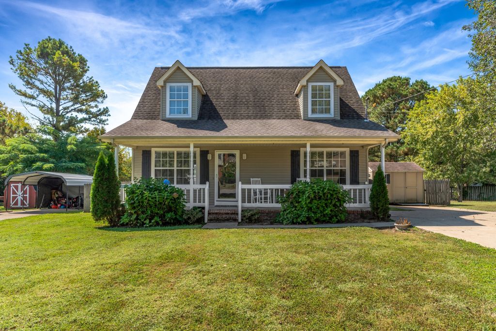 191 E Morris Dr, Gallatin, TN 37066