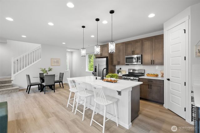 6468 Halyard Circle SE, Port Orchard, WA 98367