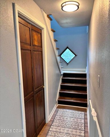 204 2nd St Street, Sarcoxie, MO 64862