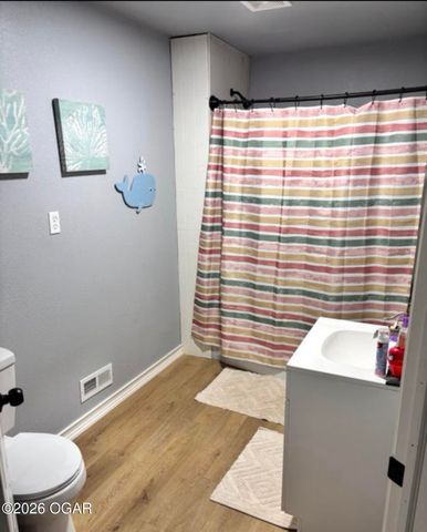 204 2nd St Street, Sarcoxie, MO 64862