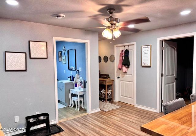 204 2nd St Street, Sarcoxie, MO 64862